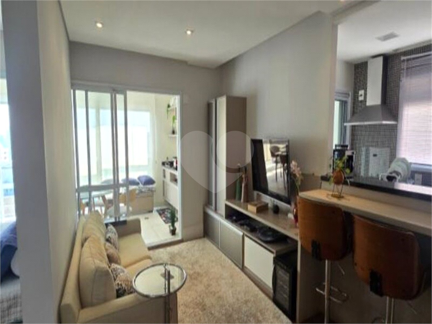 Apartamento à venda com 2 quartos, sendo 1 suíte,  em Vila Gertrudes, São Paulo, SP