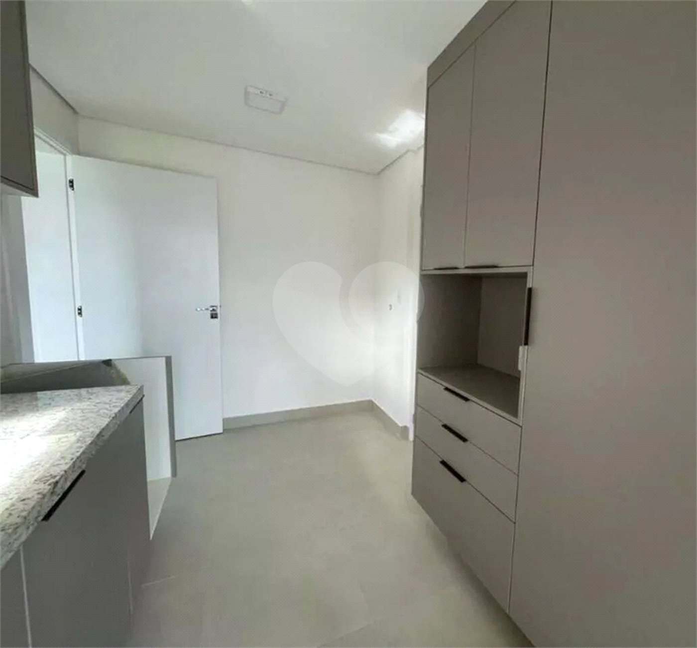 Apartamento para alugar com 3 suítes em Parque Campolim, Sorocaba, SP