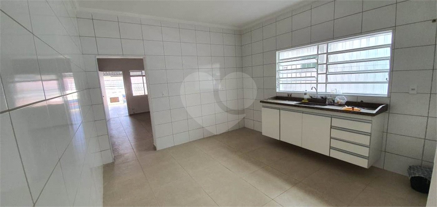 Sobrado à venda com 2 quartos em Vila Guilherme, São Paulo, SP
