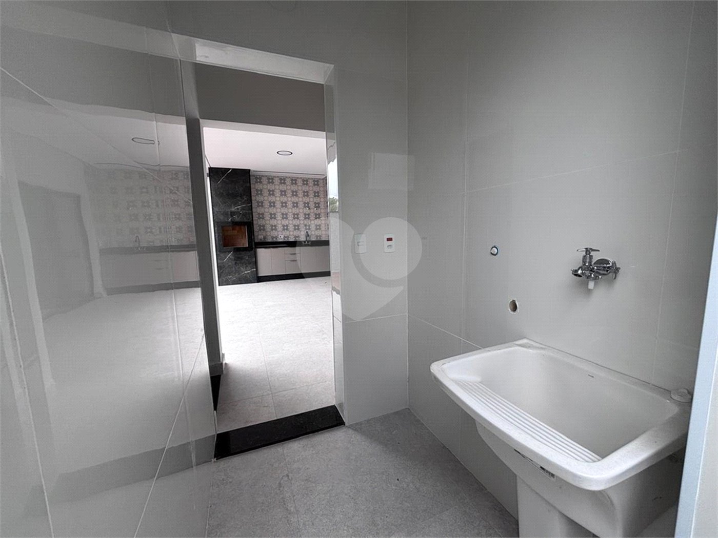 Casa à venda com 3 suítes no condomínio Campos do Conde I e II, Sorocaba - SP