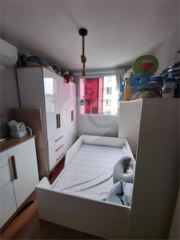Apartamento à venda com 2 quartos em Santa Cruz, Rio de Janeiro, RJ
