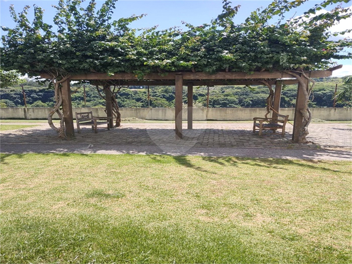 Apartamento à venda ou para alugar com 3 suítes no Centro, Vinhedo, SP