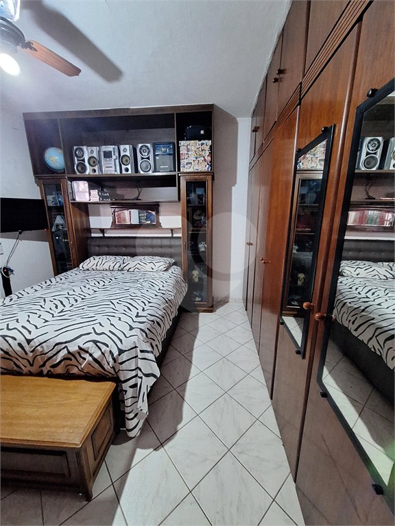 Sobrado à venda com 3 quartos em Tremembé, São Paulo, SP