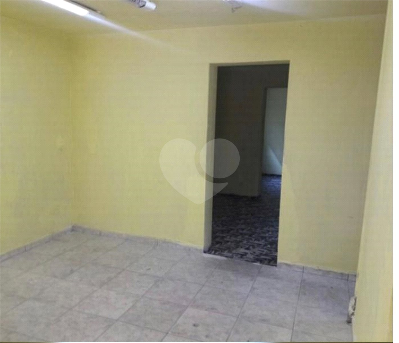 Sobrado à venda com 4 quartos em Barra Funda, São Paulo, SP