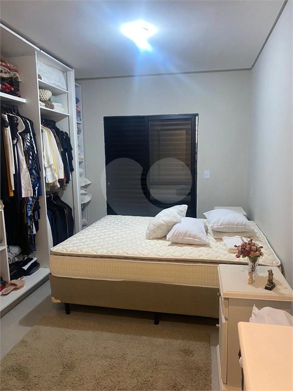 Casa à venda com 3 quartos, sendo 2 suítes, no condomínio Terras da Estância, Paulínia - SP