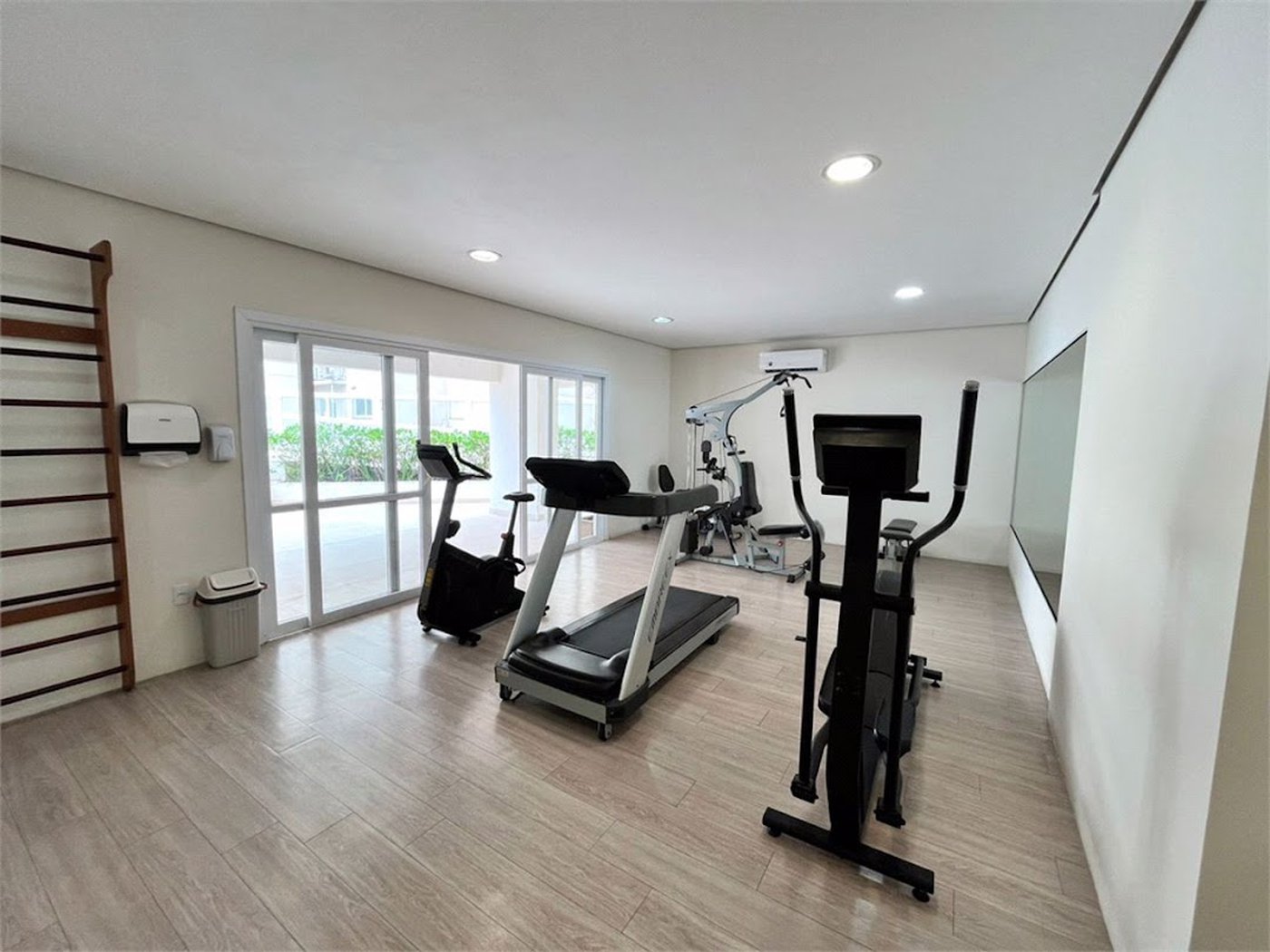 Apartamento à venda, 103 m² por R$ 1.300.000,00 - Centro - Guarujá/SP