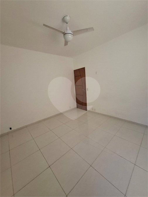 Casa à venda com 2 quartos em Campo Grande, Rio de Janeiro, RJ