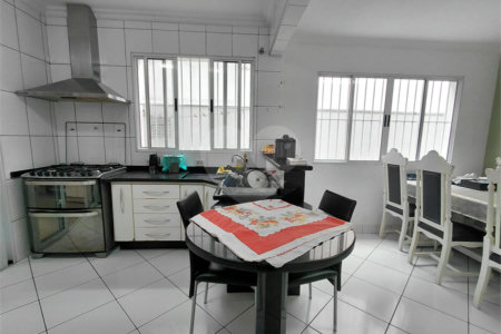 Casa à venda com 3 quartos, sendo 1 suíte, em Vila Ipojuca, São Paulo, SP
