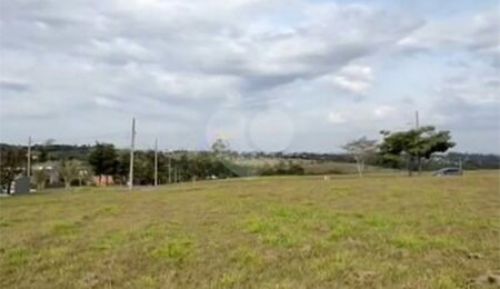 Terreno à venda no condomínio Village Saint Charbel, Araçoiaba da Serra - SP