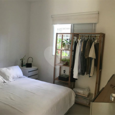 Casa à venda com 2 quartos em Interlagos, São Paulo, SP