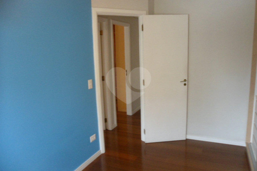 Apartamento à venda com 3 quartos, sendo 1 suíte, em Santana, São Paulo, SP