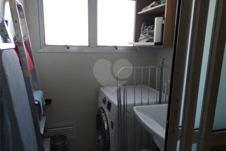 Apartamento à venda com 1 quarto em Brooklin, São Paulo, SP