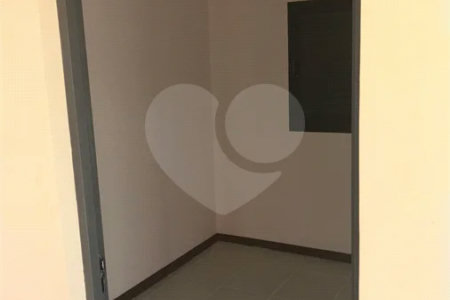 Casa assobradada à venda no Jardim Panorama – Vinhedo/SP