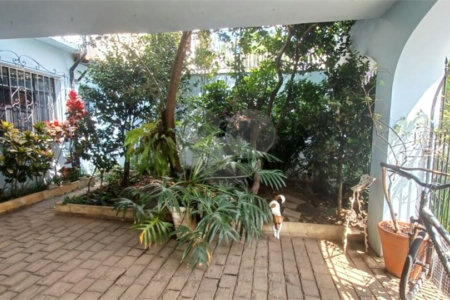 Sobrado à venda com 3 quartos, sendo 1 suíte, em Jardim Novo Mundo, São Paulo, SP