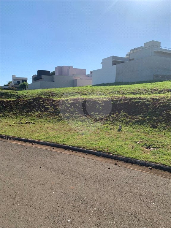 Terreno à venda em Jardim São Camilo, Araraquara, SP