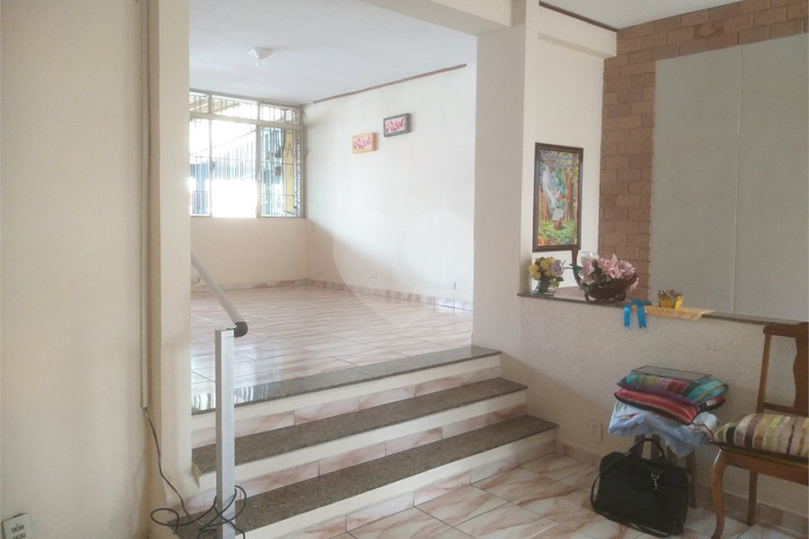 Casa à venda com 2 quartos, sendo 1 suíte, em Vila Gustavo, São Paulo, SP