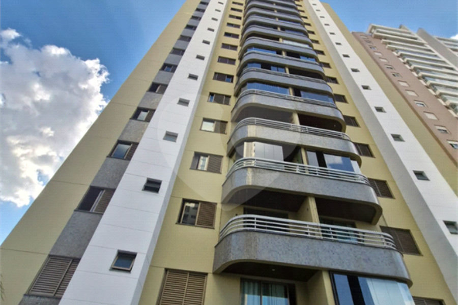 Apartamento à venda com 3 quartos, sendo 2 suítes, em Santana, São Paulo, SP