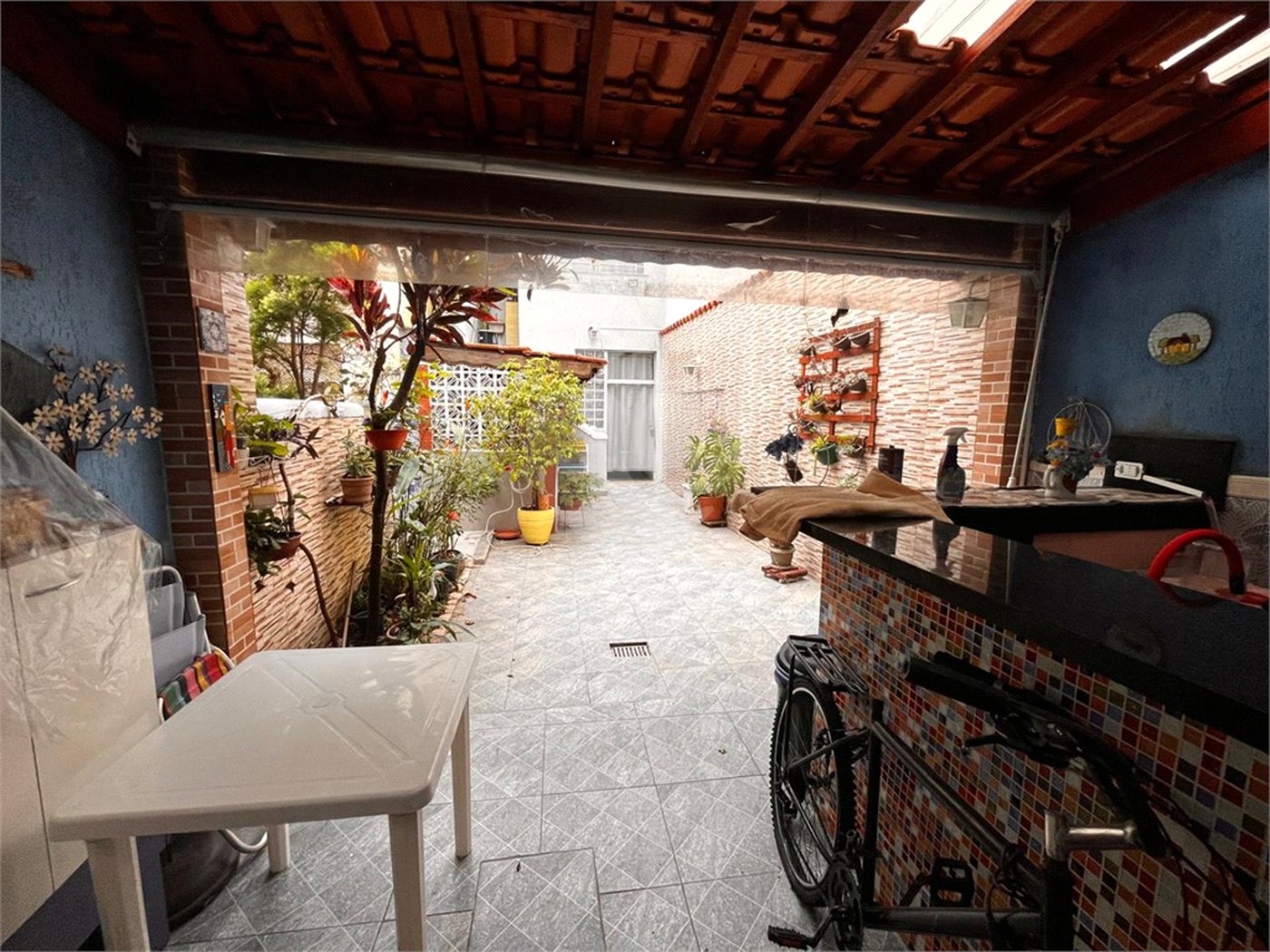 Sobrado à venda com 3 quartos, sendo 1 suíte, em Vila Paulicéia, São Paulo, SP