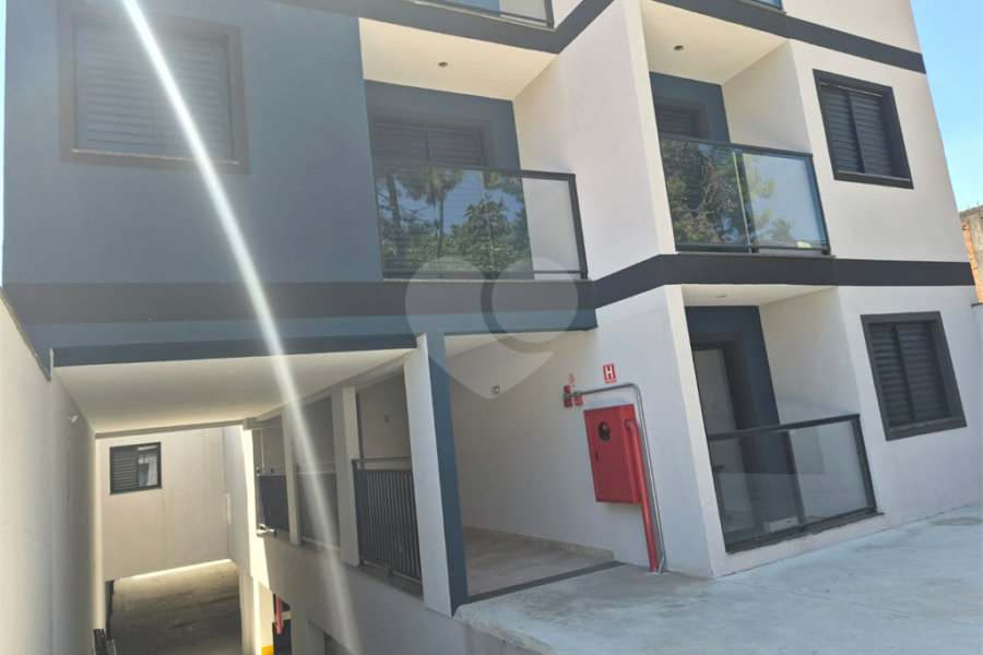 Casa à venda com 2 quartos em Horto Florestal, São Paulo, SP