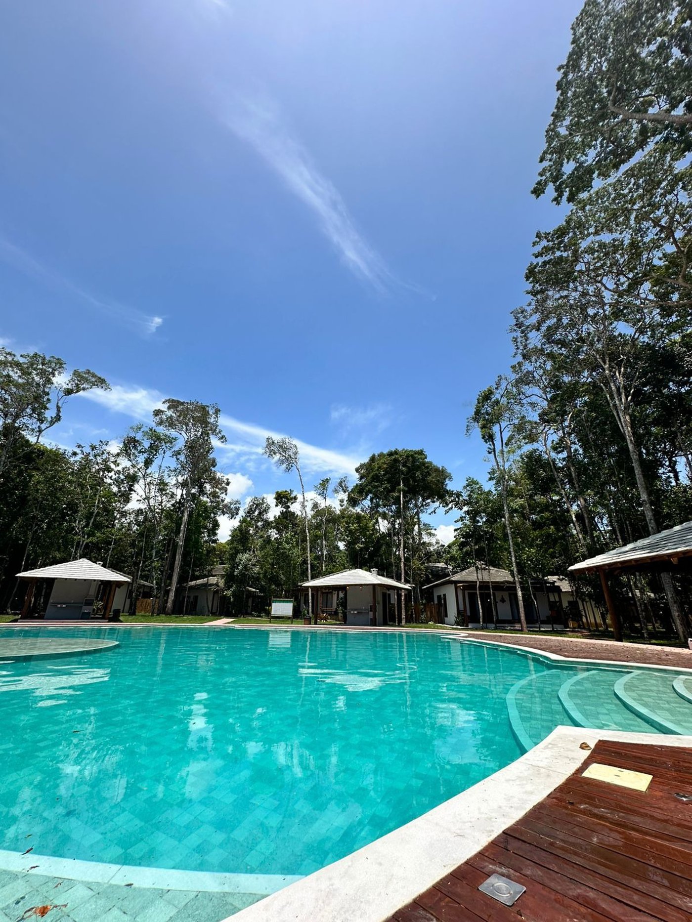 Apartamento à venda com 2 quartos, sendo 1 suíte / Arraial D'ajuda, Arraial D'ajuda, BA