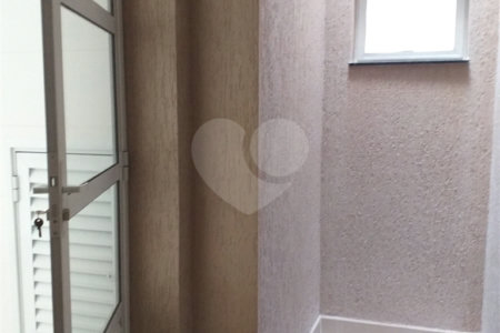 Casa à venda com 2 suítes no condomínio martinha, São Paulo - SP