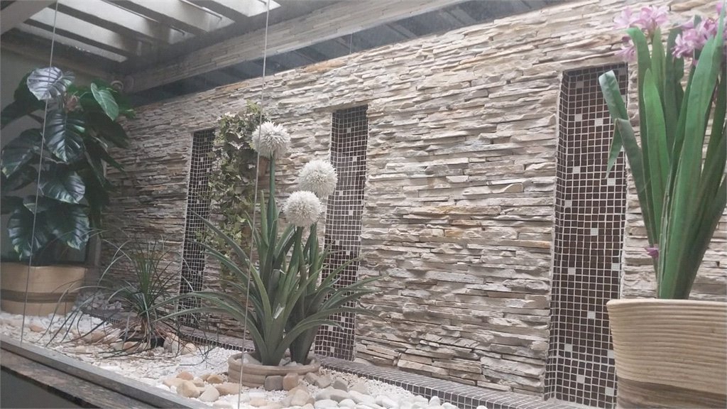 Casa à venda com 3 suítes em Vila Guilherme, São Paulo, SP