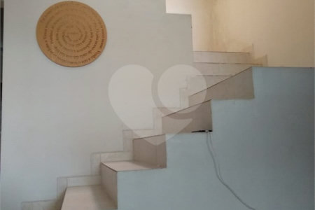 Casa à venda com 3 suítes em Jardim Adriana, Guarulhos, SP