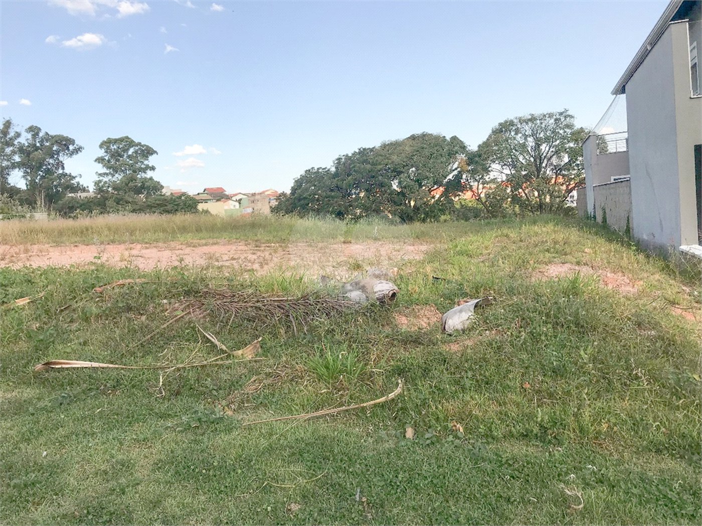 Terreno à venda em Fazenda Santana, Valinhos, SP