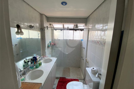 Apartamento à venda com 4 quartos, sendo 1 suíte, em Campo Belo, São Paulo, SP