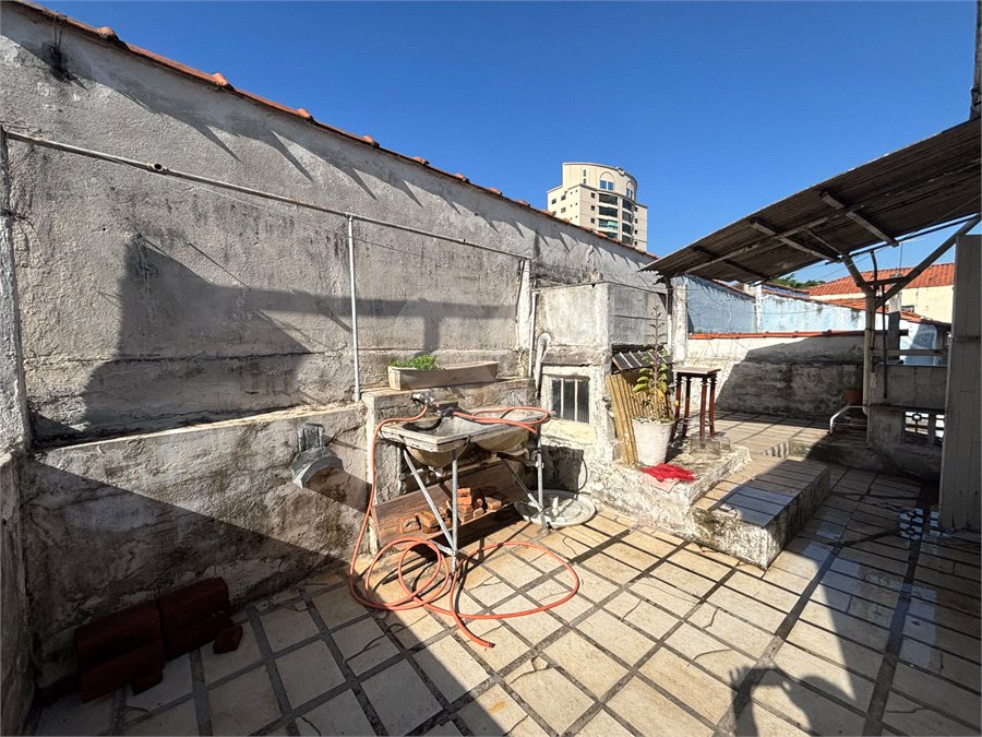 Sobrado à venda com 4 quartos em Vila Paulicéia, São Paulo, SP