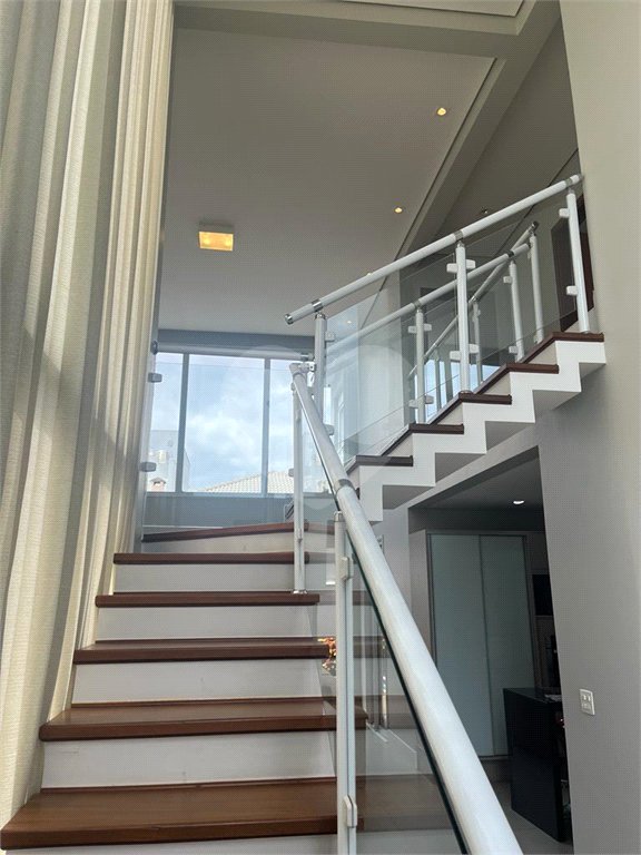 Casa à venda com 3 suítes no condomínio Residencial Terra Nobre, Indaiatuba - SP