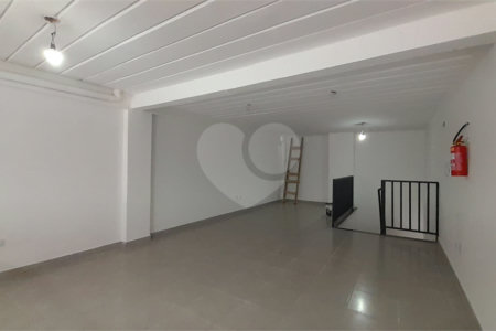 Salão para alugar em Vila Rica, São Paulo, SP