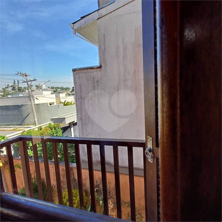 Sobrado à venda com 3 quartos, sendo 2 suítes,  em Jardim Marica, Mogi das Cruzes, SP