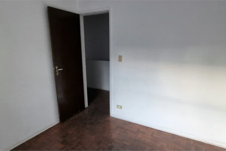 Casa à venda com 3 quartos, sendo 1 suíte, em Jardim Rosa Maria, São Paulo, SP