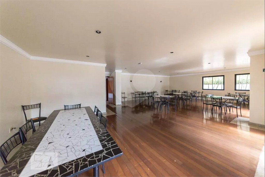 Apartamento à venda com 4 quartos, sendo 2 suítes,  em Cambuí, Campinas, SP