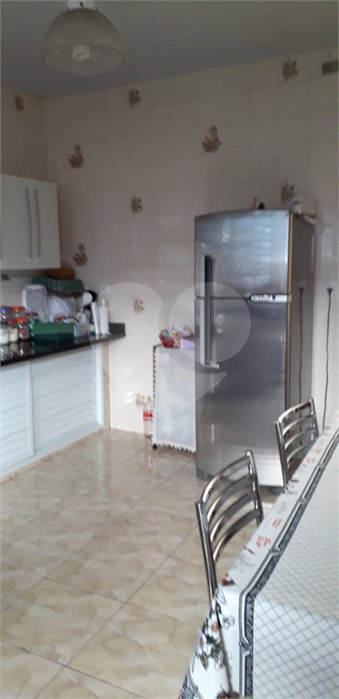 Casa à venda com 3 quartos, sendo 1 suíte, em Parque Continental I, Guarulhos, SP