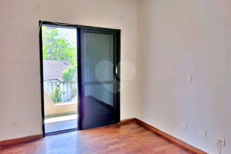 Apartamento à venda com 4 quartos, sendo 3 suítes,  em Vila Andrade, São Paulo, SP