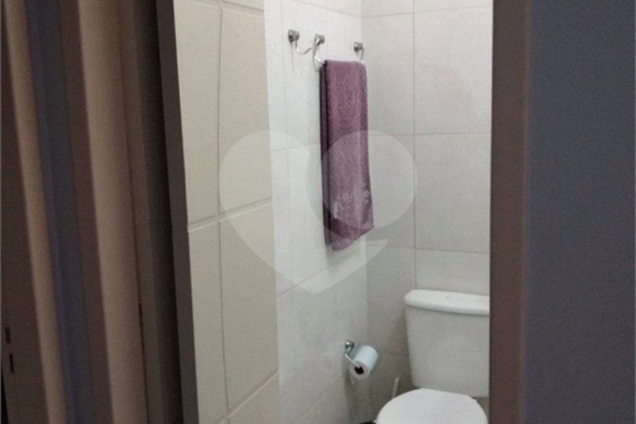 Casa à venda com 4 quartos, sendo 2 suítes,  no condomínio Miro Carvalho - Pitinga, São Paulo - SP