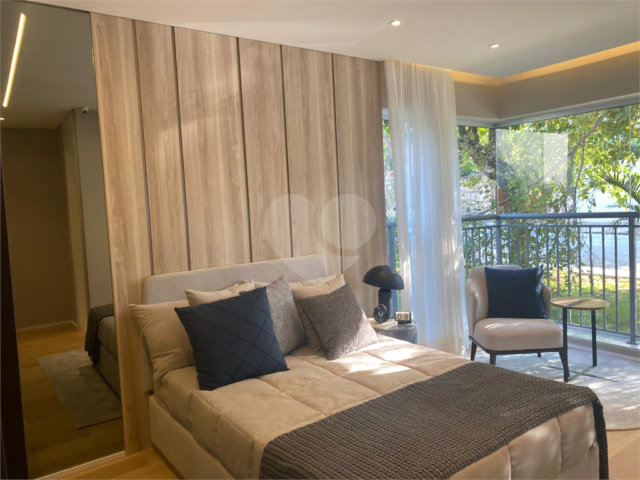 Apartamento à venda com 3 suítes em Chácara Santo Antônio, São Paulo, SP