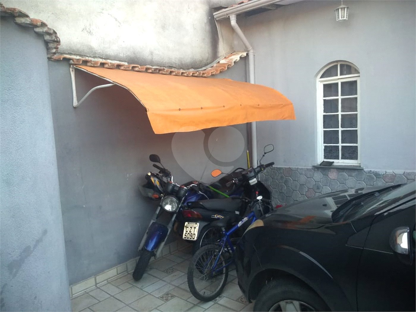 Casa Térrea à venda com 3 suítes em Jardim São Pedro, Mogi das Cruzes, SP