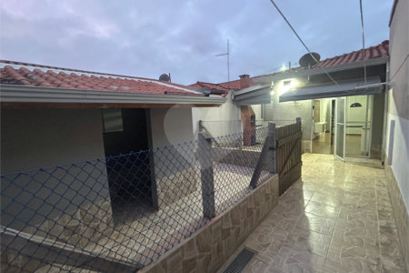 Casa à venda com 2 quartos no condomínio Residencial Moradas, Itapetininga - SP