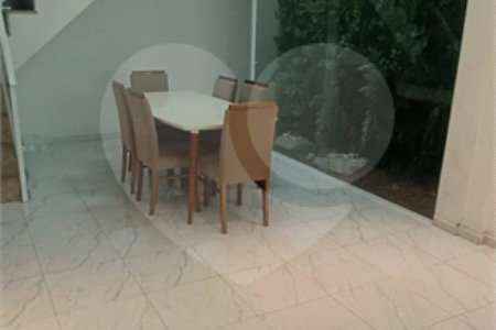 Casa para alugar com 4 quartos, sendo 2 suítes, em Jardim Las Vegas, Santo André, SP