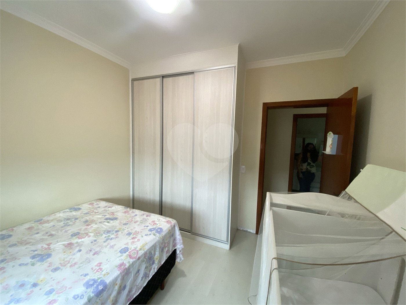 Sobrado à venda com 3 quartos, sendo 1 suíte,  em Jardim Vila Galvão, Guarulhos, SP