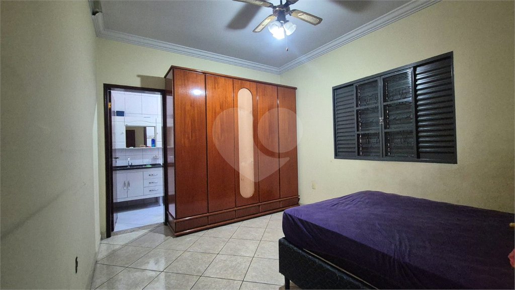 Casa à venda com 3 quartos, sendo 1 suíte, em Vila Angélica, Sorocaba, SP