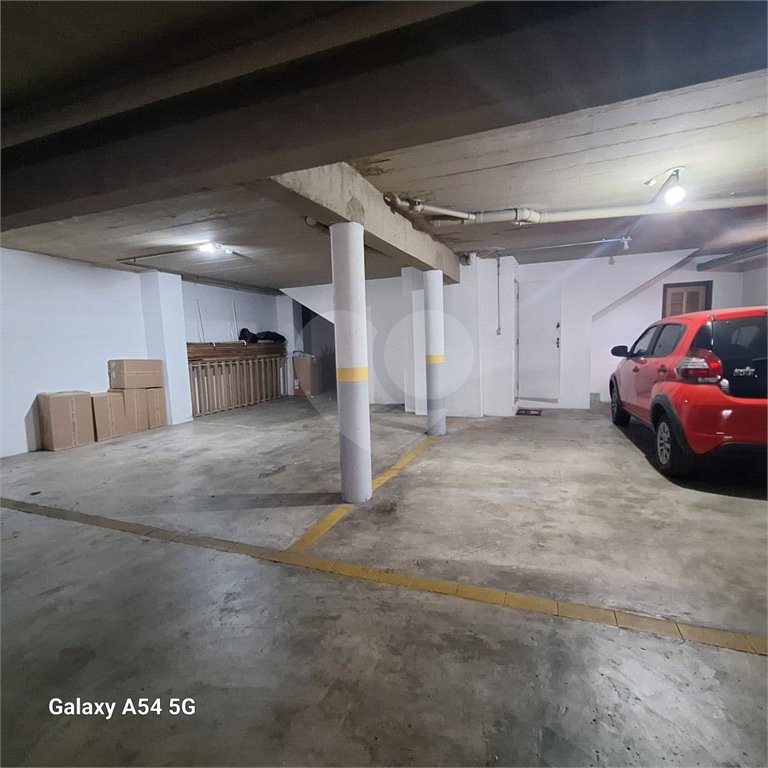 Casa à venda com 3 quartos, sendo 1 suíte, no condomínio Smallville, São Paulo - SP