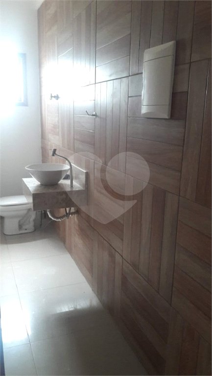 Chácara à venda com 5 quartos, sendo 2 suítes, em Campos de Atibaia, Atibaia, SP