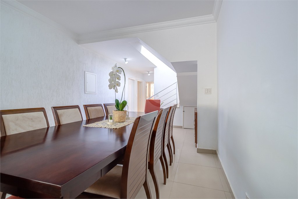 Casa de Vila à venda com 4 suítes em Granja Julieta, São Paulo, SP