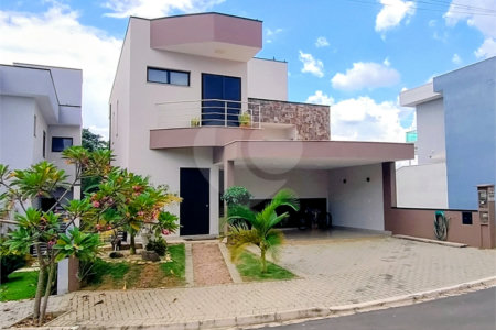 Casa à venda com 3 suítes no condomínio Porto do Sol, Valinhos - SP