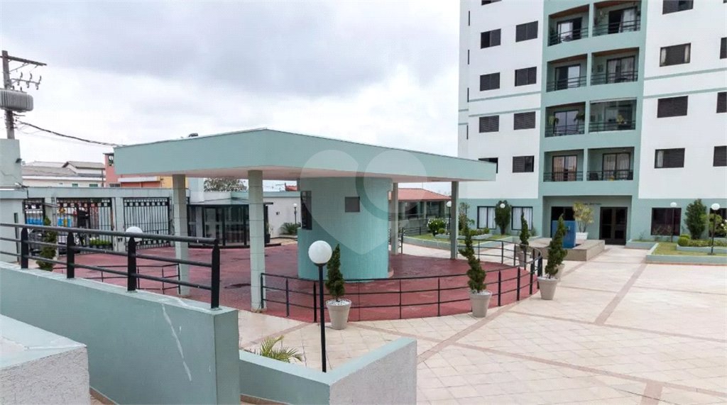 Apartamento à venda com 3 quartos, sendo 1 suíte,  em Gopoúva, Guarulhos, SP