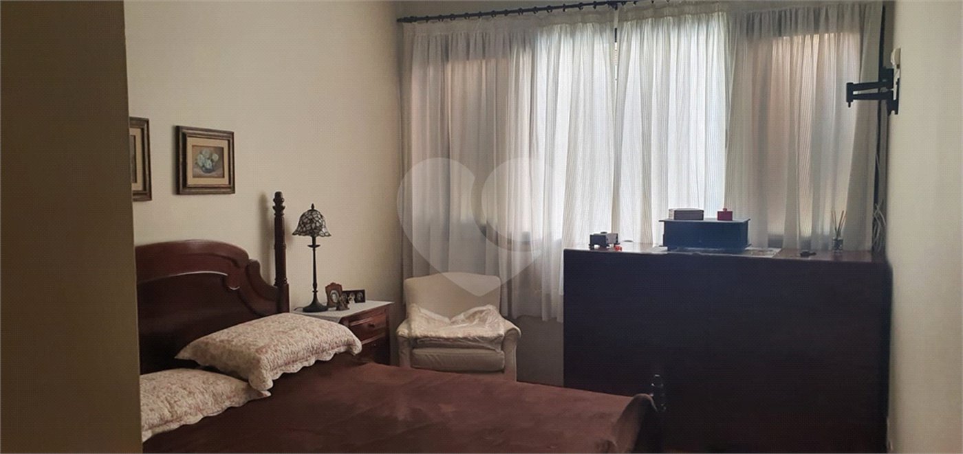 Apartamento à venda com 4 quartos, sendo 3 suítes,  em Perdizes, São Paulo, SP